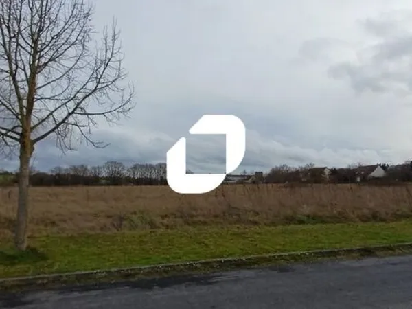 Terrain - A VENDRE - 5 000 m² non divisibles 