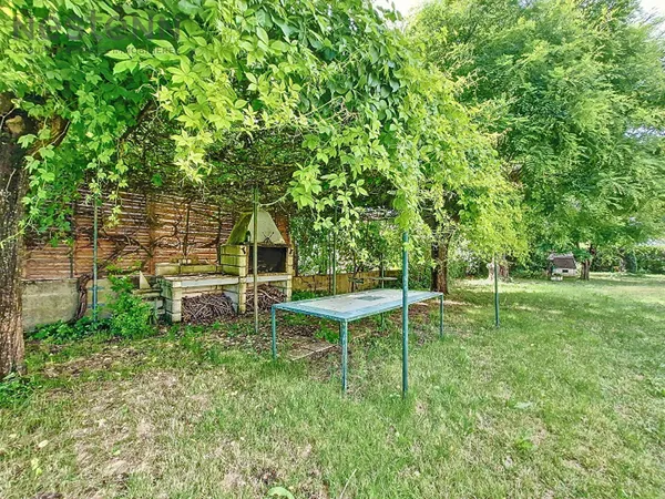 Maison à réinventer à Villevieille 