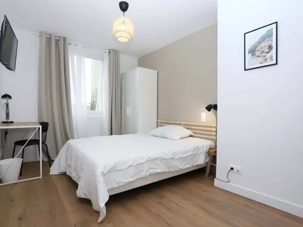 Appartement 1 pièce 15 m² 