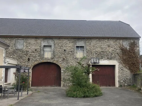 Appartement 7 pièces 129 m² 