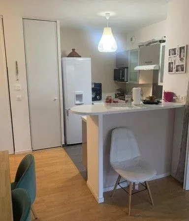 Appartement F2 45m2 terrasse 9m2 plein sud 