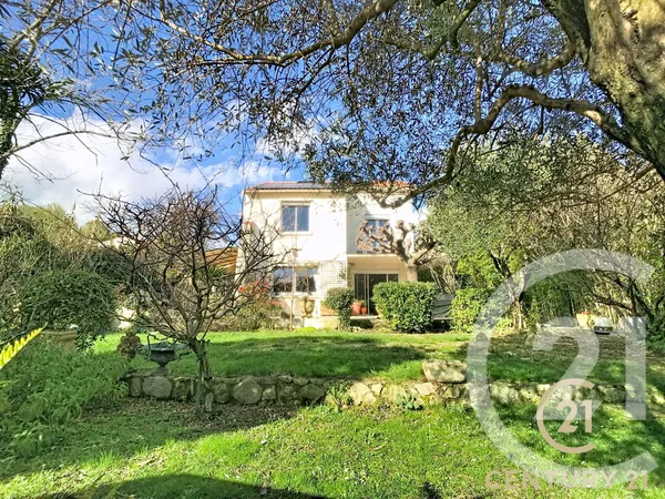 Maison 7 pièces 194 m² 