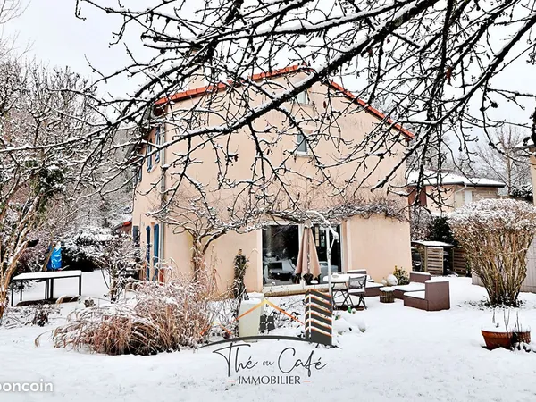 Maison 6 pièces 122 m² 