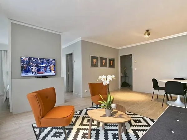 À LOUER - 6e arrondissement - Rue Stanislas 