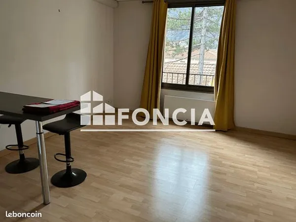 Appartement 1 pièce 27 m² 