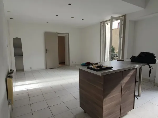 Appartement 3 pièces 63 m² 
