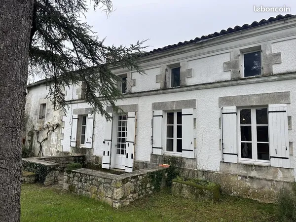 Propriété 7 pièces 149 m² 