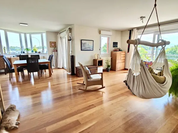 Appartement 4 pièces 111 m² 