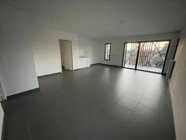 Appartement 4 pièces 82 m² 