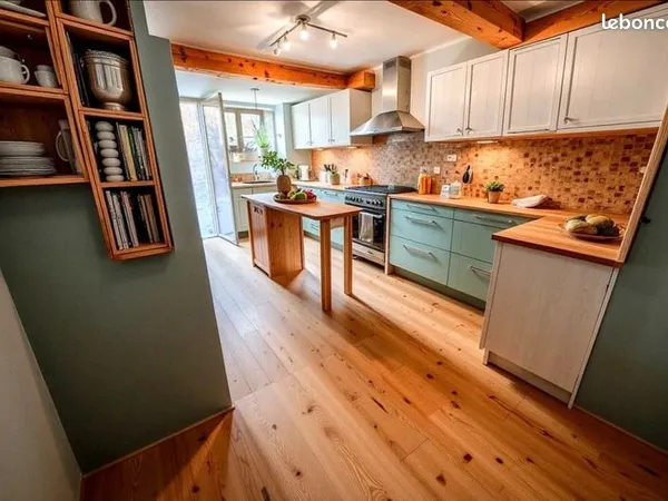 Maison 5 pièces 144 m² 