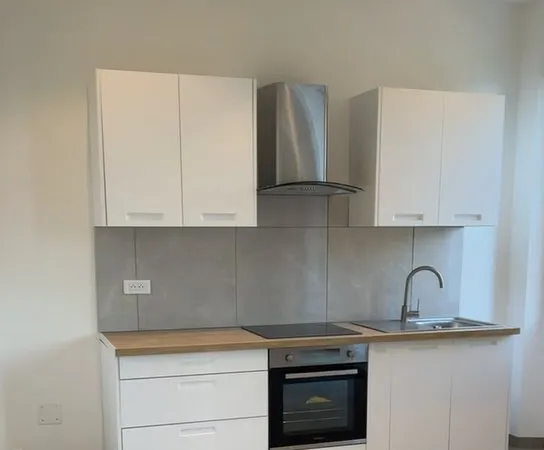 T2 de 31m2 à Aubagne Calme, Extérieur Privatif, Place de P 