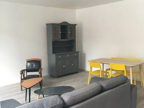 T3 en duplex meublé avec terrasse 
