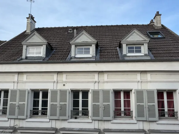 Appartement Duplex de 75.10 M² 2 éme et 3 éme étage ,centre Pontoise , 3 pièces ,2 chambres 