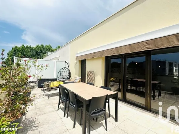Appartement 4 pièces 94 m² 