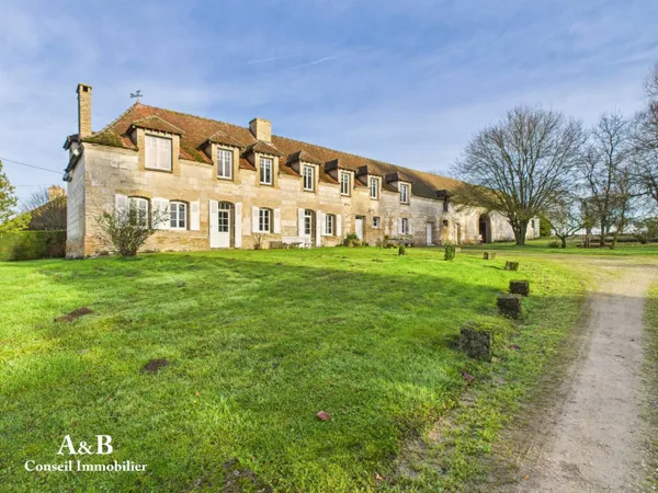 Maison 12 pièces 300 m² 