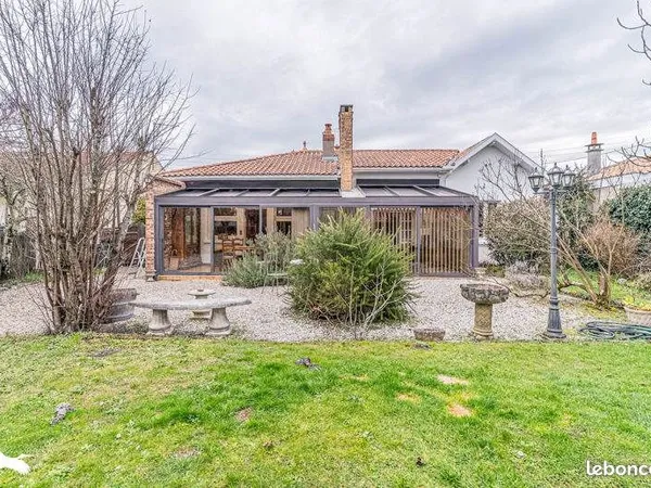 Maison 6 pièces 125 m² 