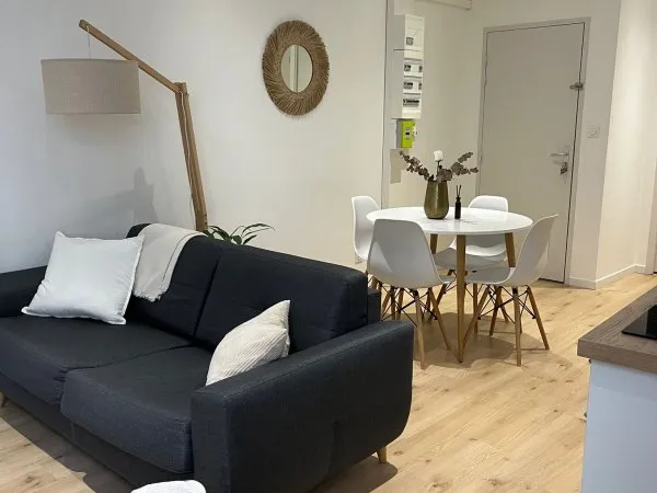 Loue Bel appartement 2 pièces meublé