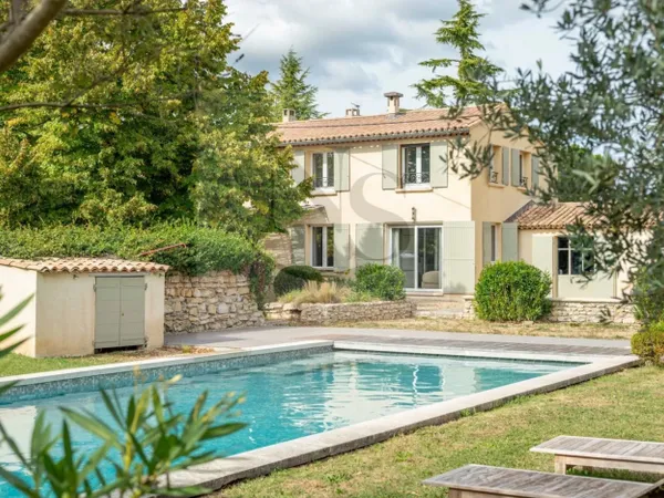 AIX-EN-PROVENCE / VILLA FAMILIALE PUYRICARD 