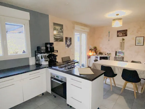 Pavillon de plain-pied de 89 m2 habitables 