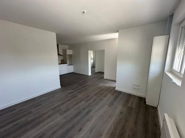 Appartement 6 pièces 56 m² 