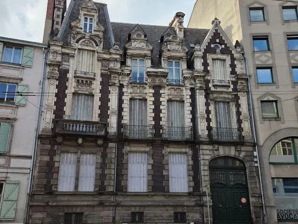 Appartement 6 pièces 140 m² 