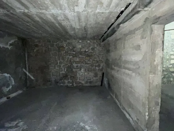 Parking 8 m² 