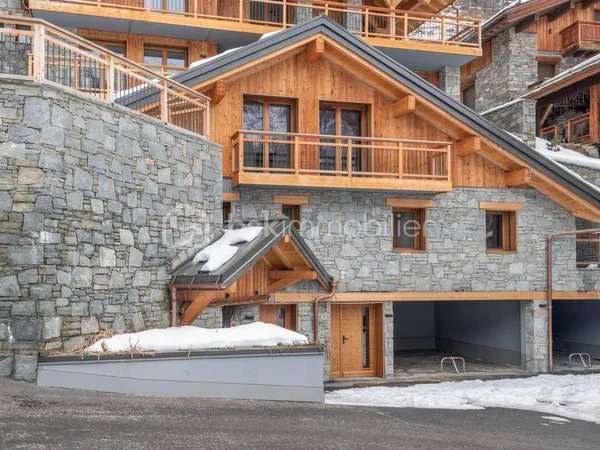 Maison 5 pièces 179 m² 