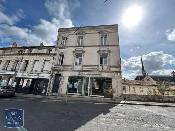 Local commercial 48 m² 