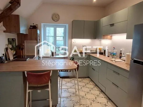 APPARTEMENT DE CARACTERE - A 5 minutes à pieds du centre ville 