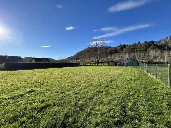 Terrain à batir à Argentat sur Dordogne en Corrèze 