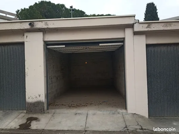 Garage à louer 