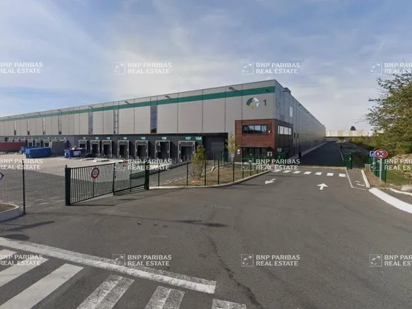 Entrepôt 18961 m² 
