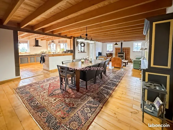 Maison 10 pièces 190 m² 