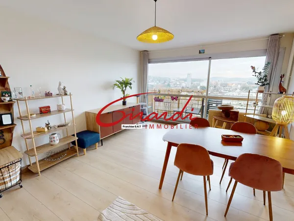 MULHOUSE CENTRE, TOUR WILSON, 10eme ETAGE, APPARTEMENT 61M2 