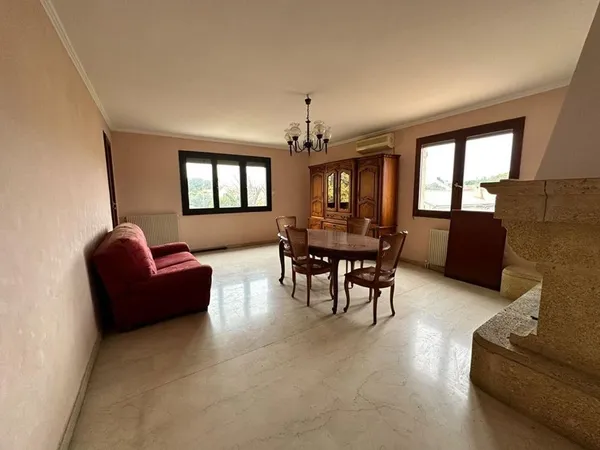 Maison de luxe 7 pièces 198 m² 