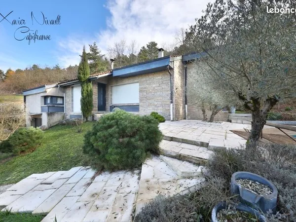 Maison 5 pièces 185 m² 