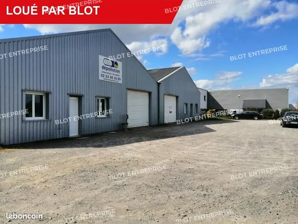 Local d'activité 300 m² 