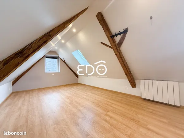Triplex 5 pièces 84 m² 