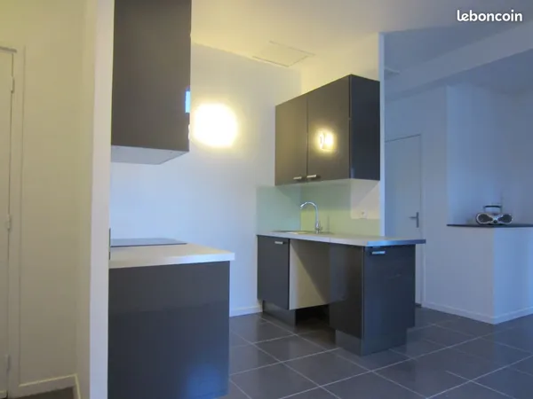 Appartement T3 lunel 