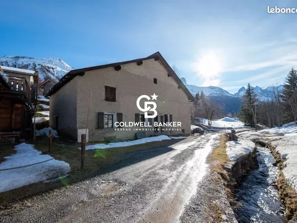 Ferme 8 pièces 250 m² 