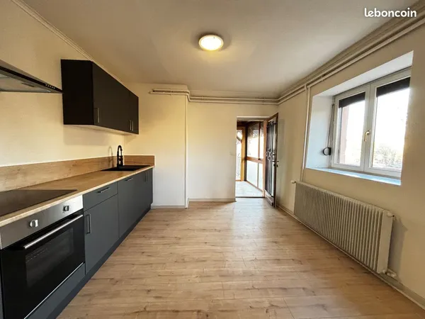 Appartement 4 pièces 103 m² 