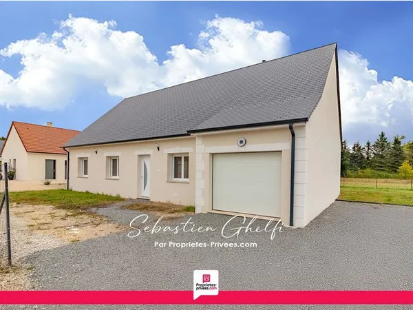 belle maison de plain pied avec 3 chambres cellier et garage 
