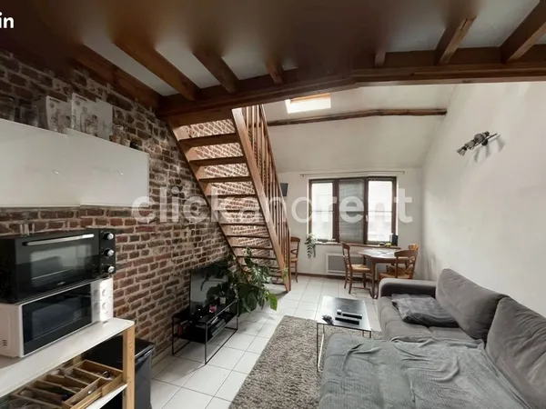 Studio 1 pièce 33 m² 