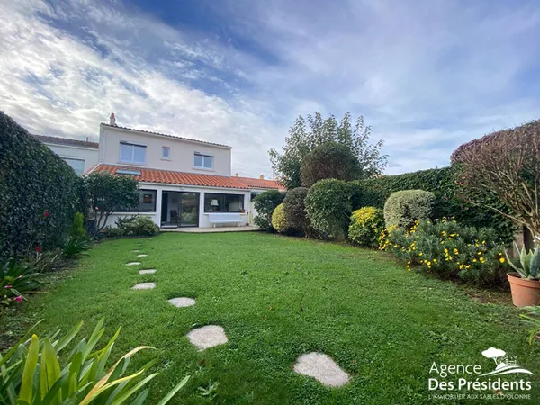 Maison 5 pièces 140 m² 