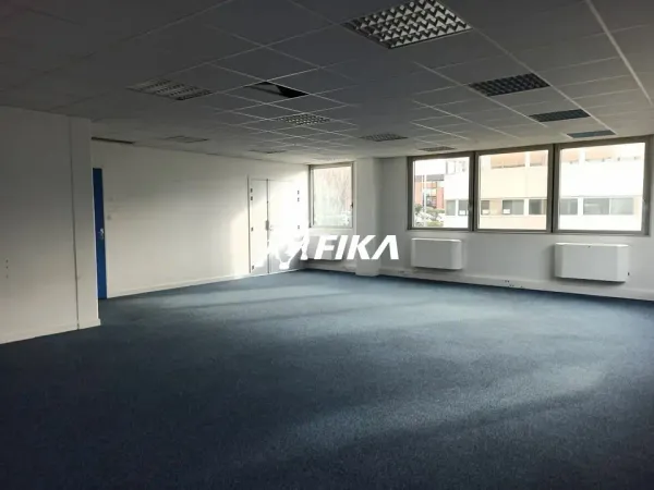 BUREAUX A LOUER 