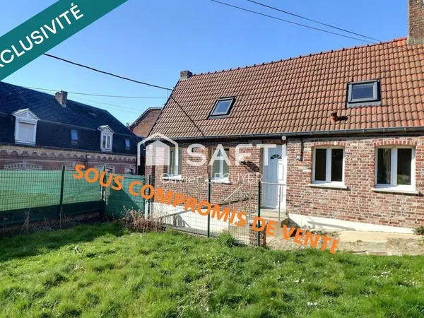 Maison semi-mitoyenne, 2 chambres, jardin, proche toutes commodités. Idéal pour investissement 