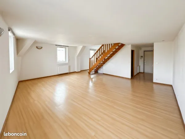 Duplex 2 pièces 57 m² 