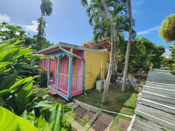 Bungalow 1 pièce 22 m² 