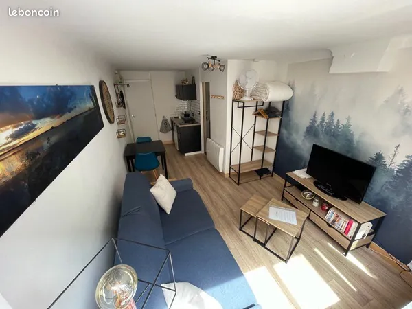 Studio lumineux tout neuf et tout équipé en centre ville Barcelonnette 
