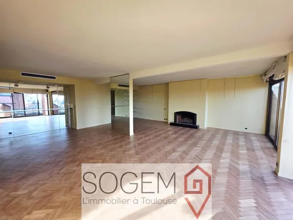 Appartement d'exception T4 - Dernier étage - Quartier Saint-Georges 